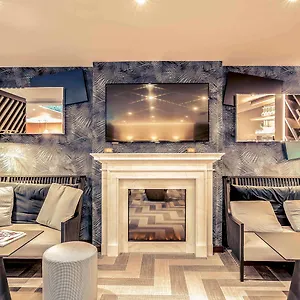 https://mercure-arc-de-triomphe-etoile.fr-paris.fr