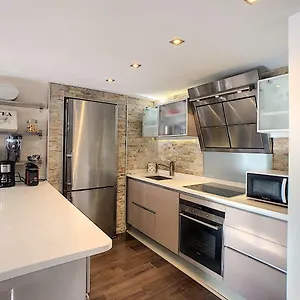 https://appartement-loft-cannes.fr-provencehotel.com