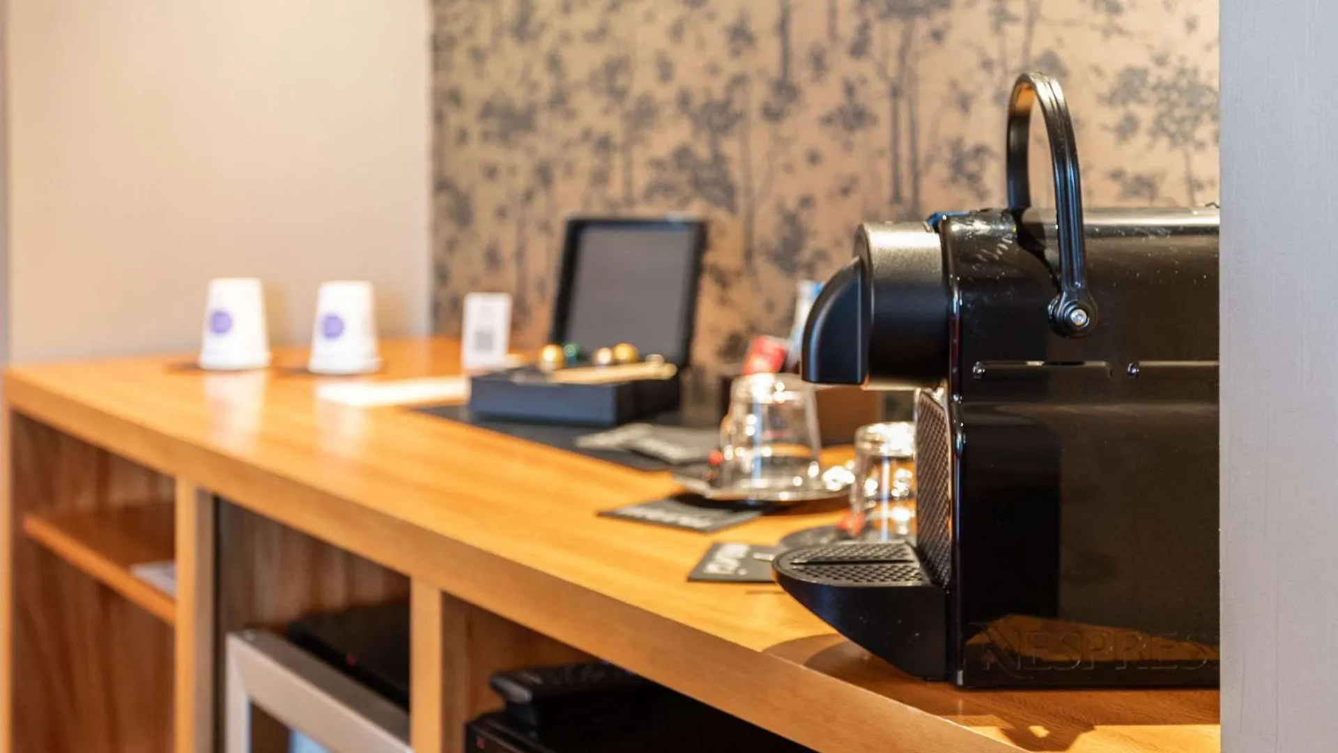 Novotel Valence Sud 4*, Valence (Drome)